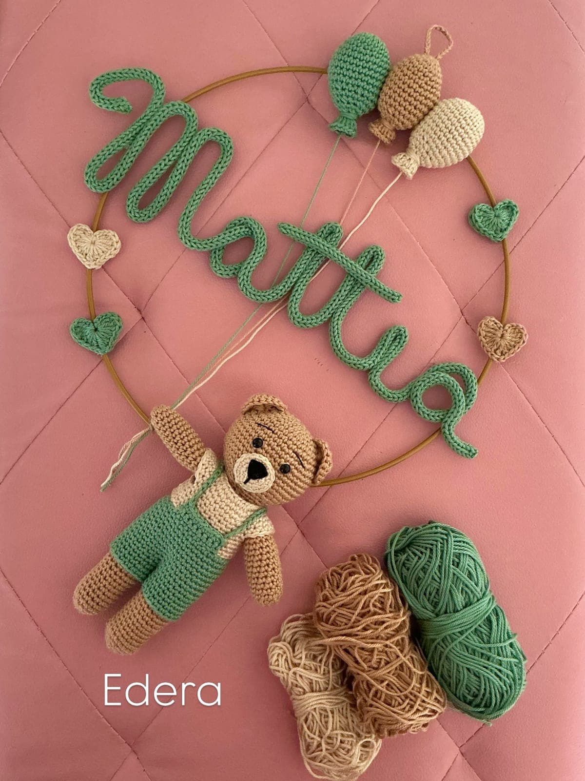 Birth hoop with the name Mattia, balloons, hearts and a crochet teddy bear